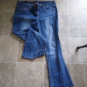 Maurice's women's size 22 regular jeans